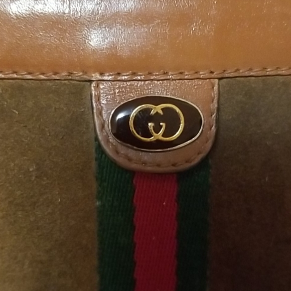 Gucci Leather Suede Clutch Crossbody Purse - Picture 13 of 16